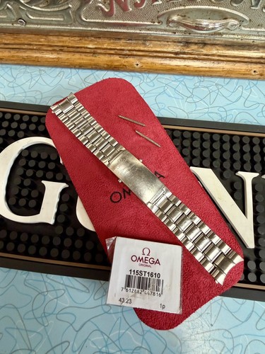 Omega bracelet reference