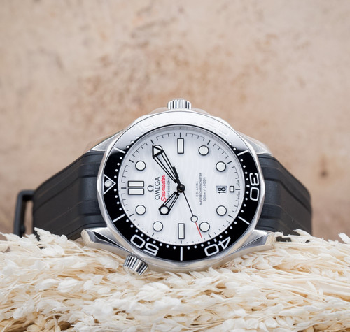 Omega seamaster diver 300m - omega,